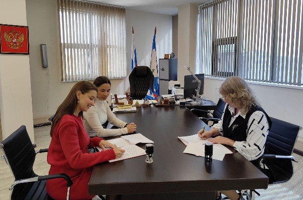 Подписано соглашение о сотрудничестве с Автономной некоммерческой компанией служба медиации «Человек к человеку»